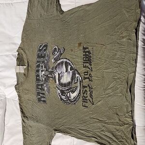 Marines First To Fight T-shirt Size L Color Green